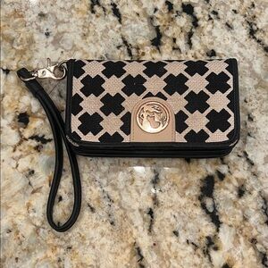 Spartina Daufuskie Island Black and Tan Linen and Leather Wallet Wristlet